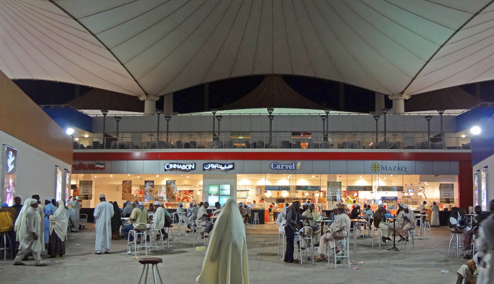 hajj-terminal-fast-food-1