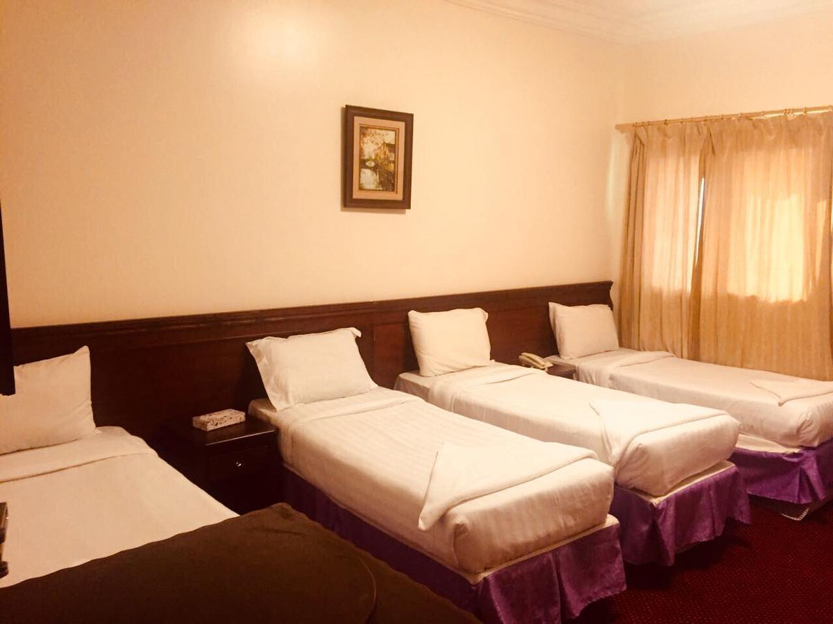 Rooms and Beds TawafNow2